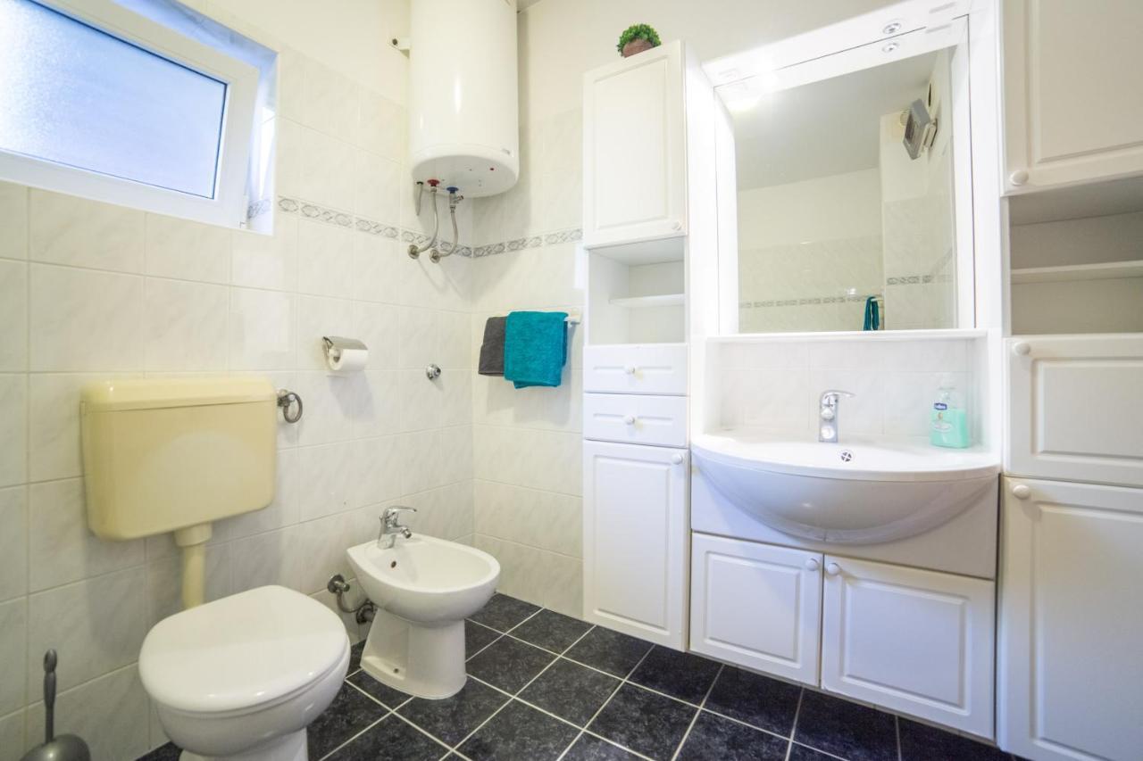 Apartment Jadranka 布里斯特 外观 照片